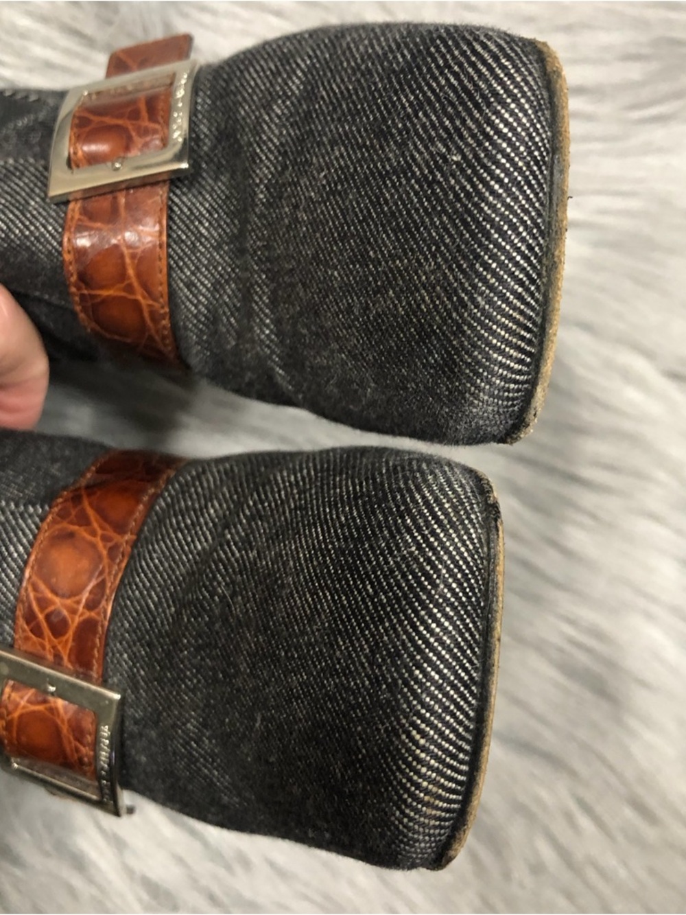 Authentic Dolce&Gabbana denim runaway boots. - Picture 9 of 16